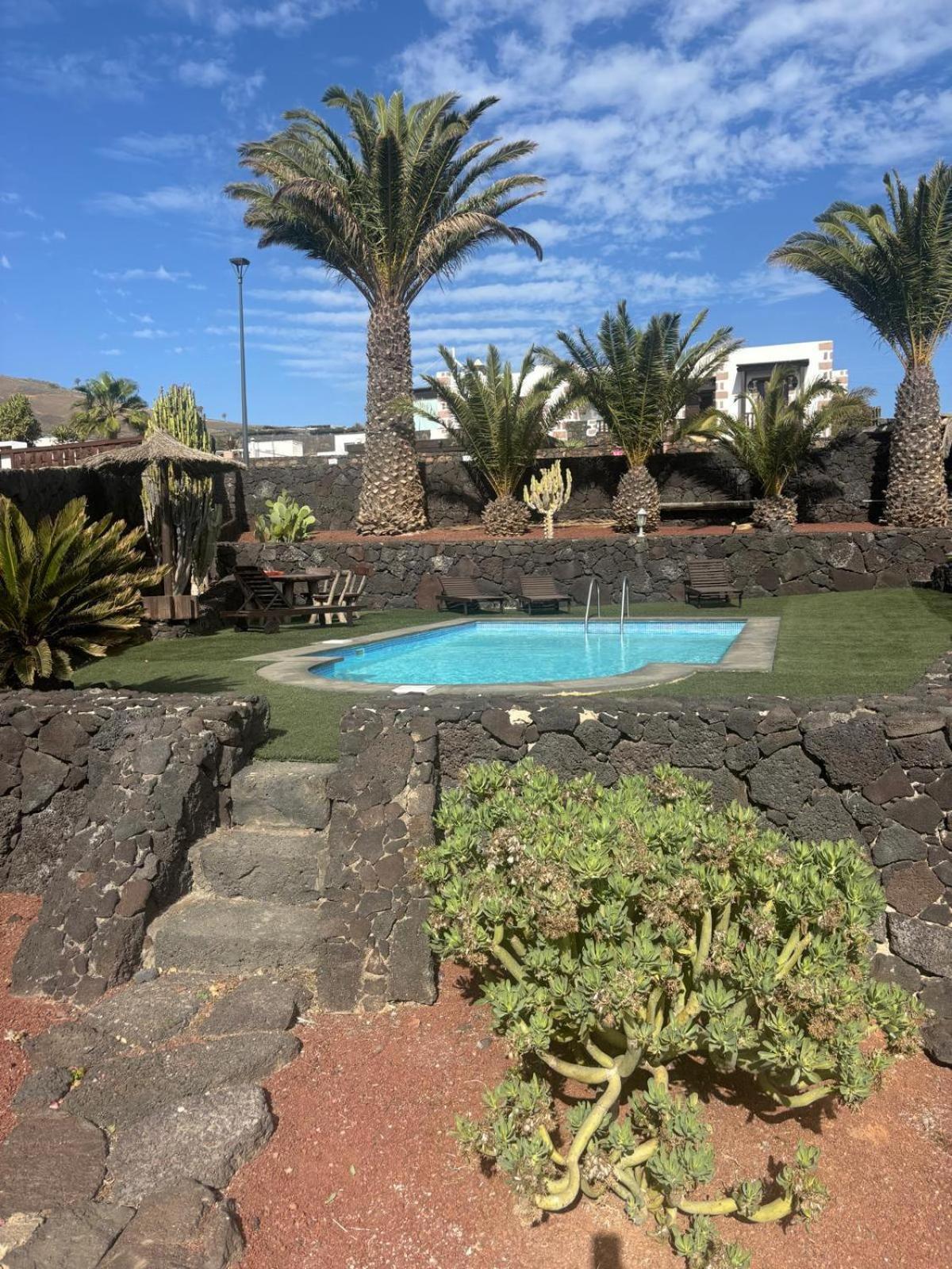 Deluxe Betancort Apartamento La Asomada (Lanzarote)